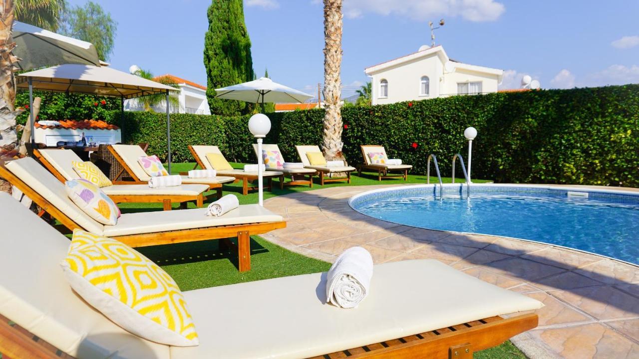 Villa Oasis By Ezoria Villas كورال باي المظهر الخارجي الصورة
