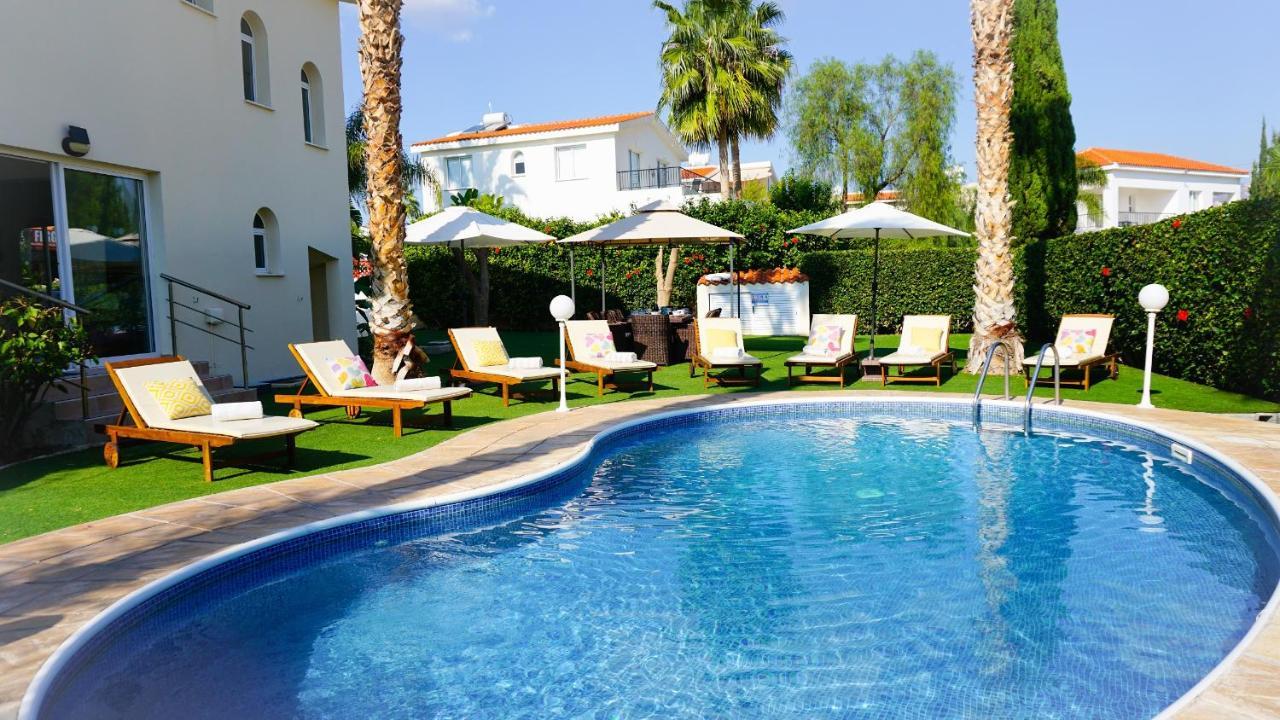 Villa Oasis By Ezoria Villas كورال باي المظهر الخارجي الصورة